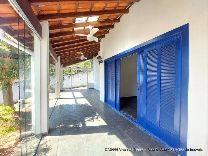 Casa de Condomínio para alugar com 3 quartos, 390m² - Foto 17