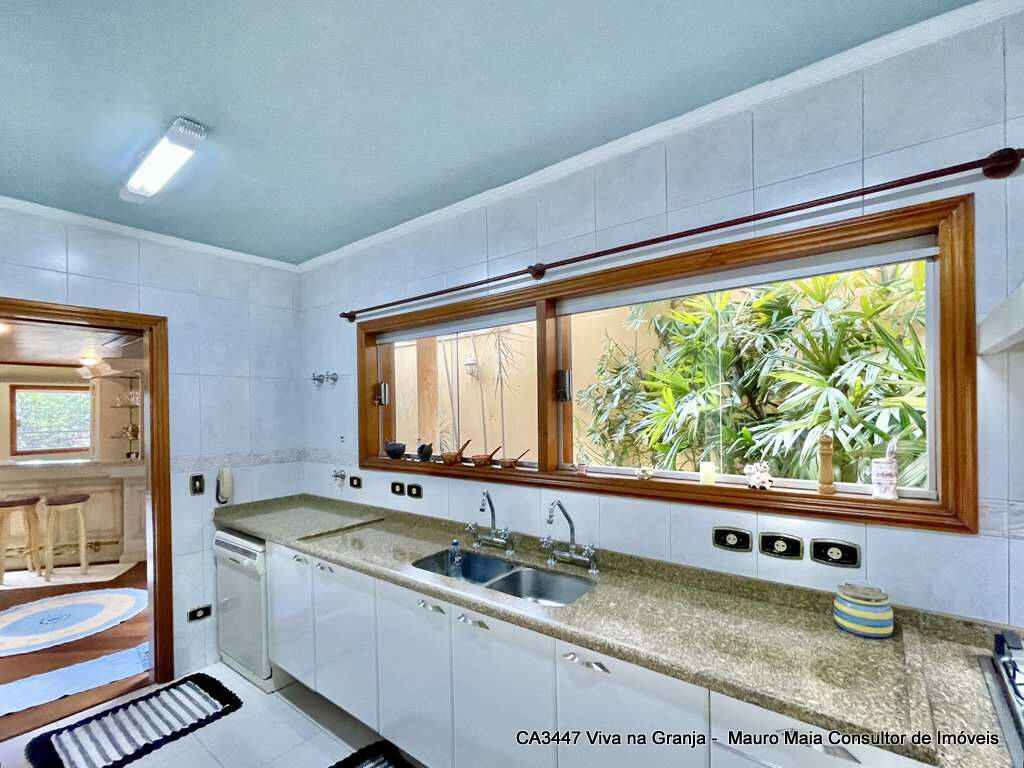 Casa de Condomínio à venda com 3 quartos, 390m² - Foto 44