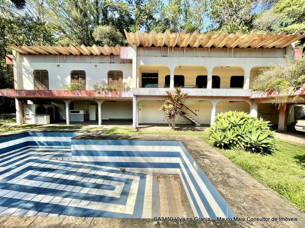 Casa à venda e aluguel com 4 quartos, 4946m² - Foto 1