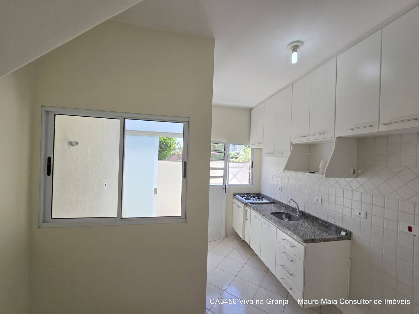 Casa para alugar com 3 quartos, 90m² - Foto 19