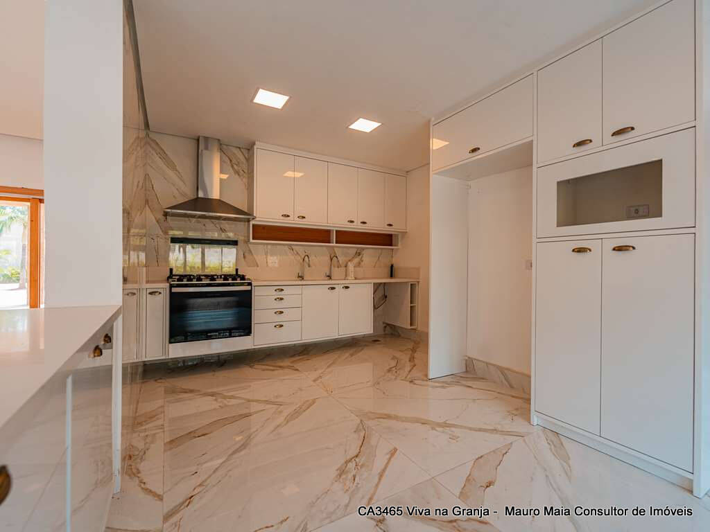 Casa à venda com 4 quartos, 688m² - Foto 12