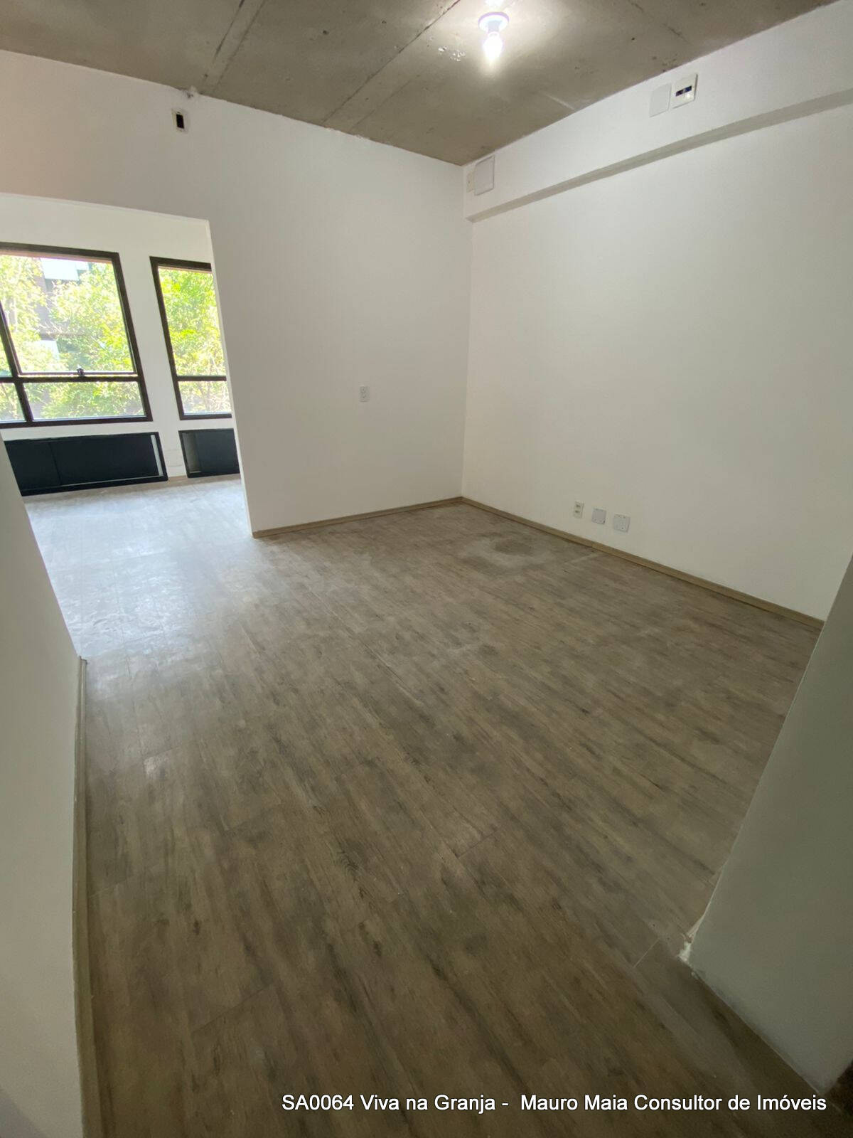 Conjunto Comercial-Sala para alugar, 66m² - Foto 2