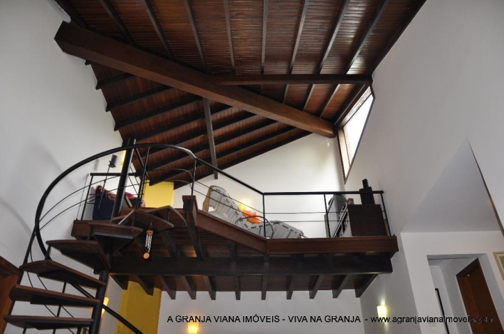 Casa à venda com 4 quartos, 540m² - Foto 12