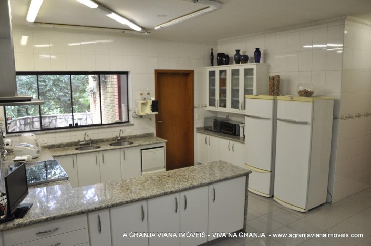 Casa à venda com 4 quartos, 540m² - Foto 47