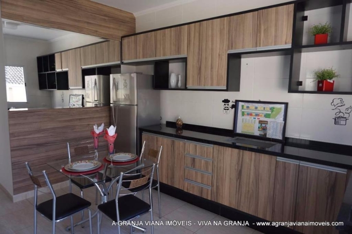 Casa à venda com 3 quartos, 55m² - Foto 3