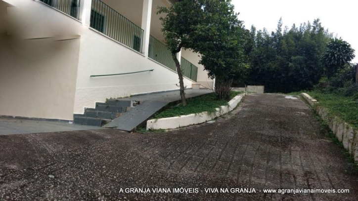 Casa à venda com 2 quartos, 220m² - Foto 9