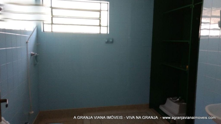 Casa à venda com 2 quartos, 220m² - Foto 12