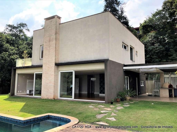 Casa à venda e aluguel com 4 quartos, 493m² - Foto 1