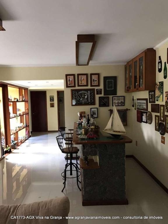 Casa à venda com 4 quartos, 700m² - Foto 2