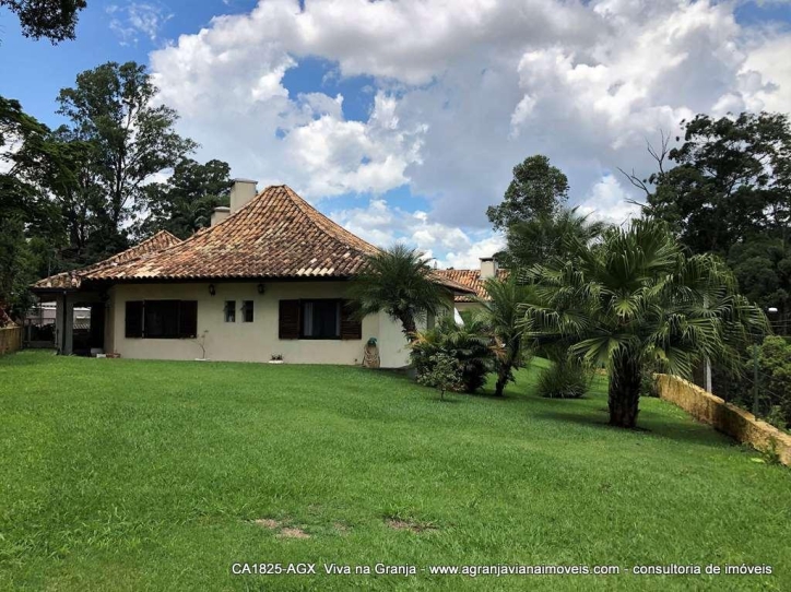 Casa de Condomínio à venda e aluguel com 4 quartos, 578m² - Foto 3