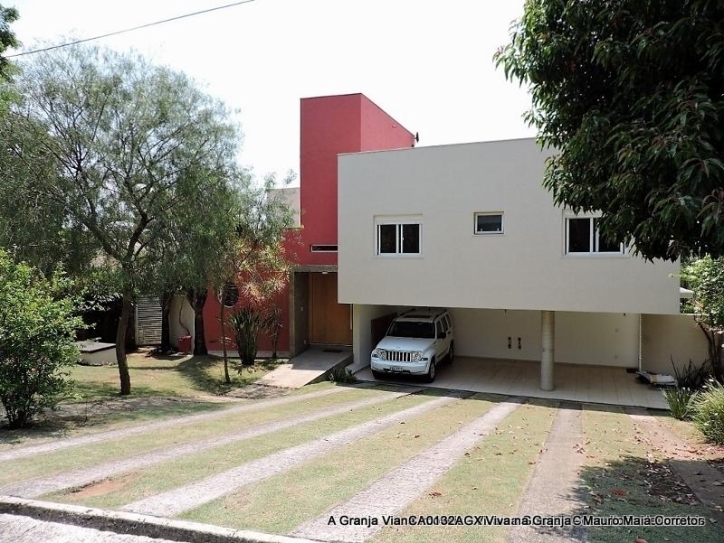 Casa à venda com 4 quartos, 400m² - Foto 1