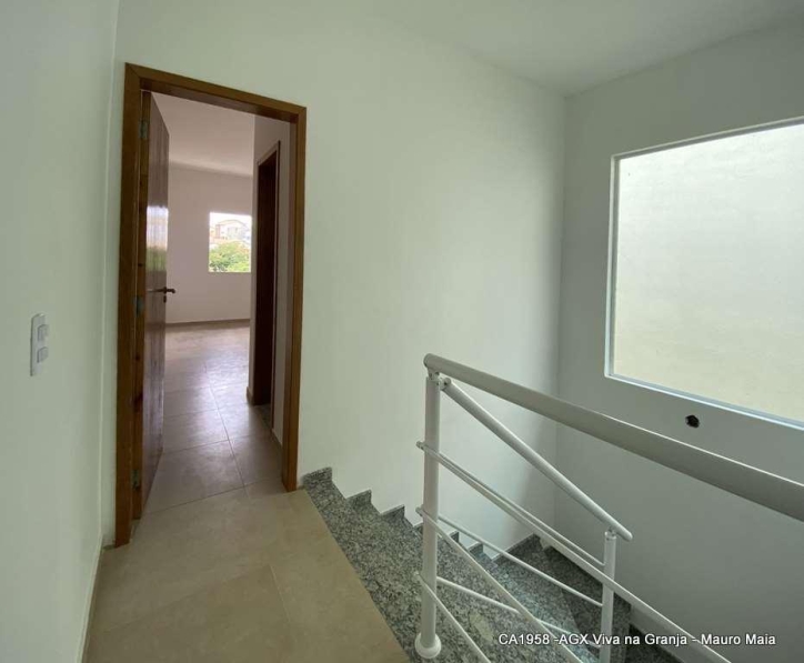 Casa à venda com 3 quartos, 119m² - Foto 12