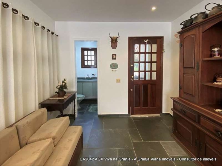 Casa à venda com 4 quartos, 304m² - Foto 9