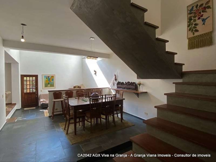 Casa à venda com 4 quartos, 304m² - Foto 12