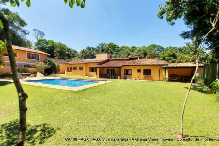 Casa de Condomínio à venda com 4 quartos, 500m² - Foto 1