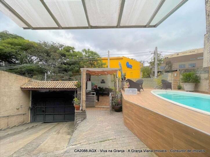 Casa à venda com 3 quartos, 180m² - Foto 3