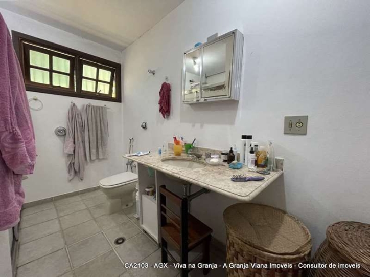 Casa à venda com 4 quartos, 209m² - Foto 26