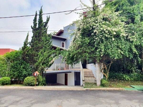 Casa de Condomínio à venda com 3 quartos, 276m² - Foto 1