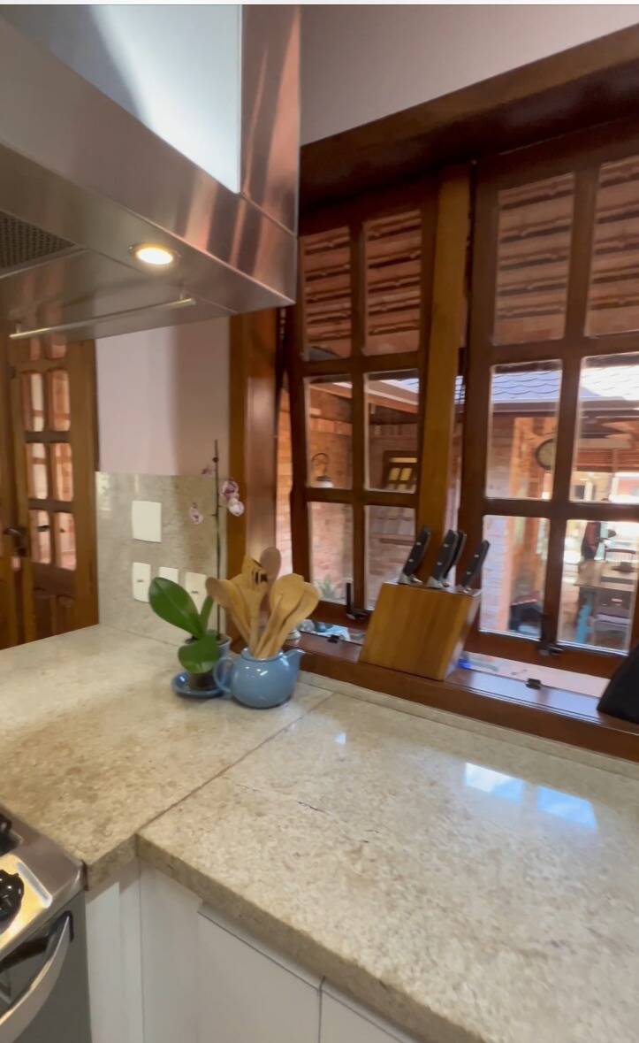 Casa de Condomínio à venda com 4 quartos, 400m² - Foto 26